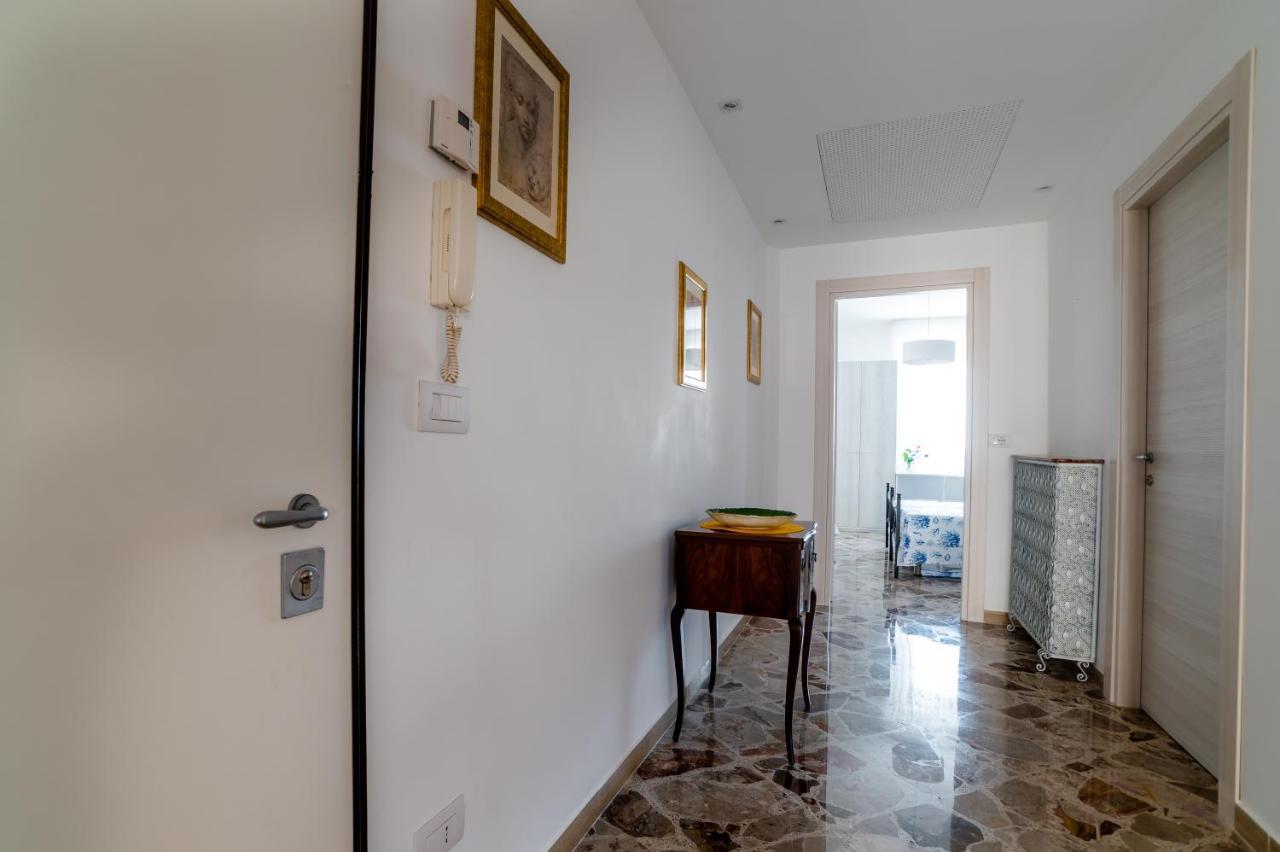 Le Calette Rooms - Puglia Mia Apartments モノーポリ エクステリア 写真