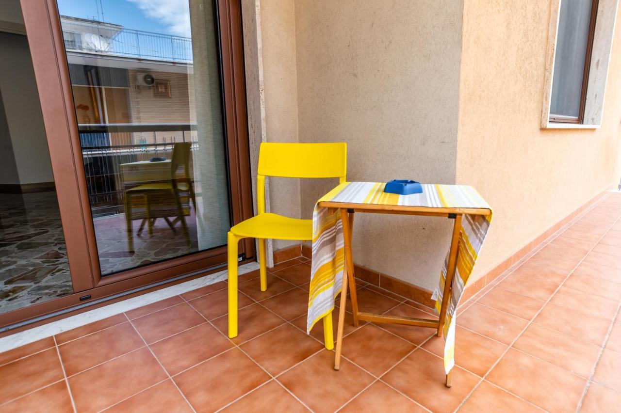 Le Calette Rooms - Puglia Mia Apartments モノーポリ エクステリア 写真