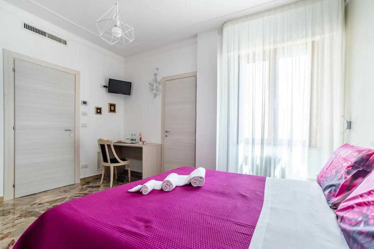 Le Calette Rooms - Puglia Mia Apartments モノーポリ エクステリア 写真